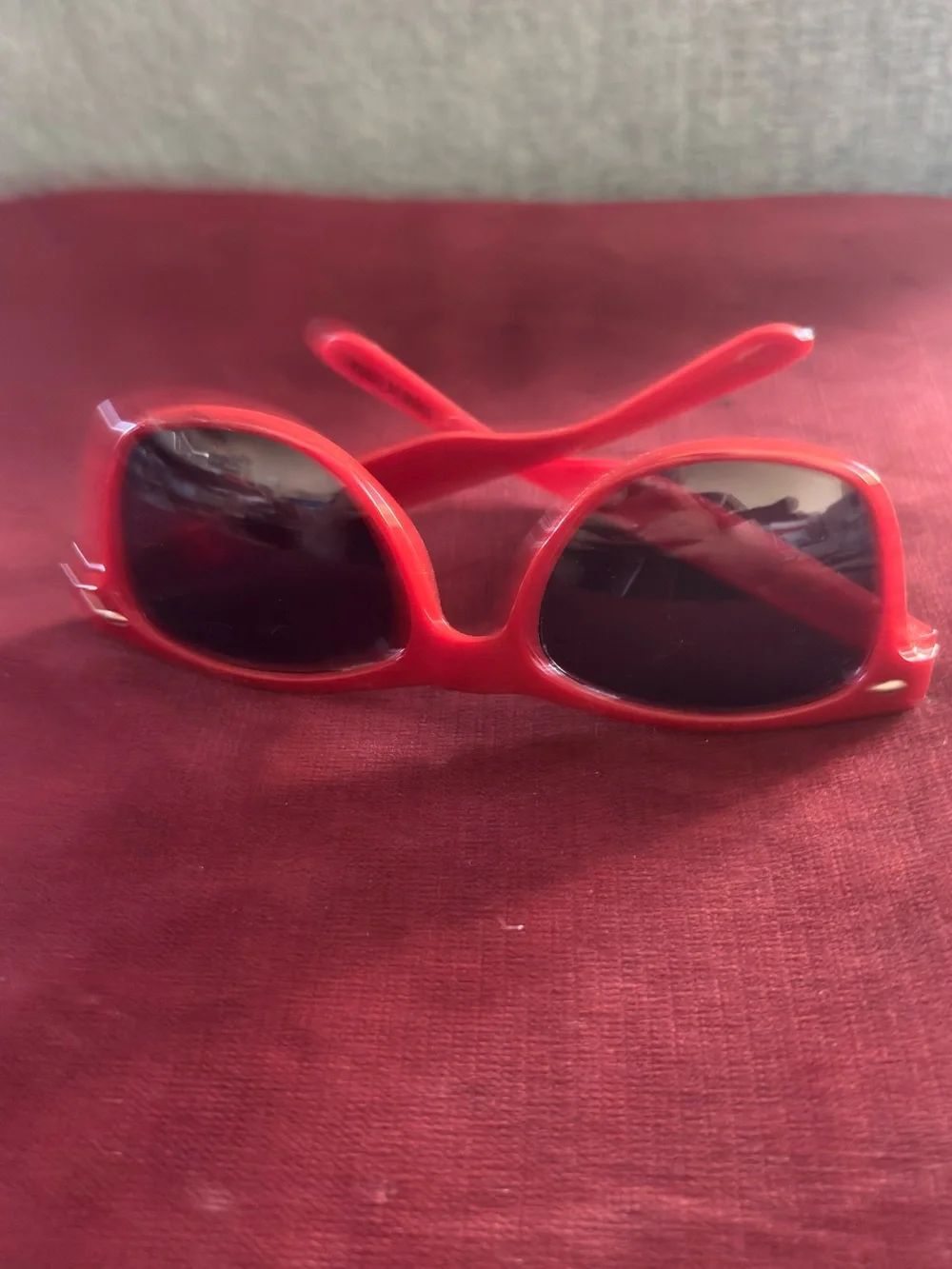Unisex New Red Sunglasses with Draw String Bag-Stillhouse